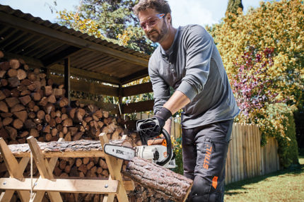 Akumulátorová motorová píla  STIHL MSA 70 C, SET S 2X AK30