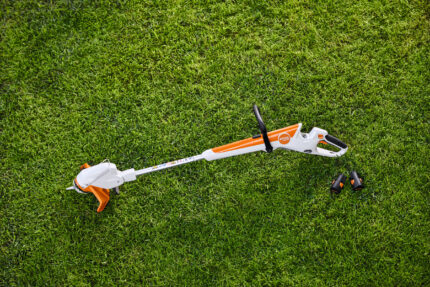 Akumulátorový vyžínač STIHL FSA 30 SET S 2X AS 2 + AL 1